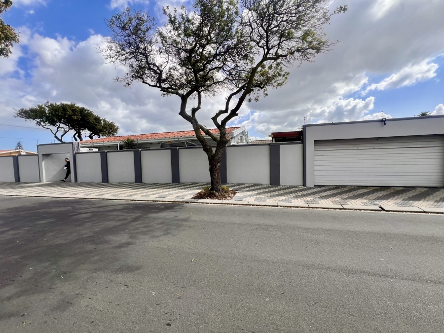 3 Bedroom Property for Sale in Vasco Estate Western Cape